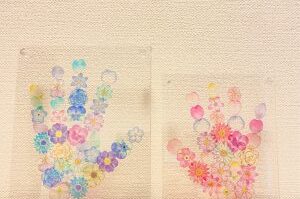 今日の活動「手形アート」🌸
